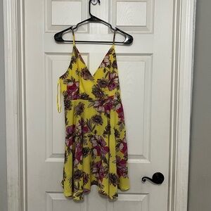 Love J Floral dress Size M